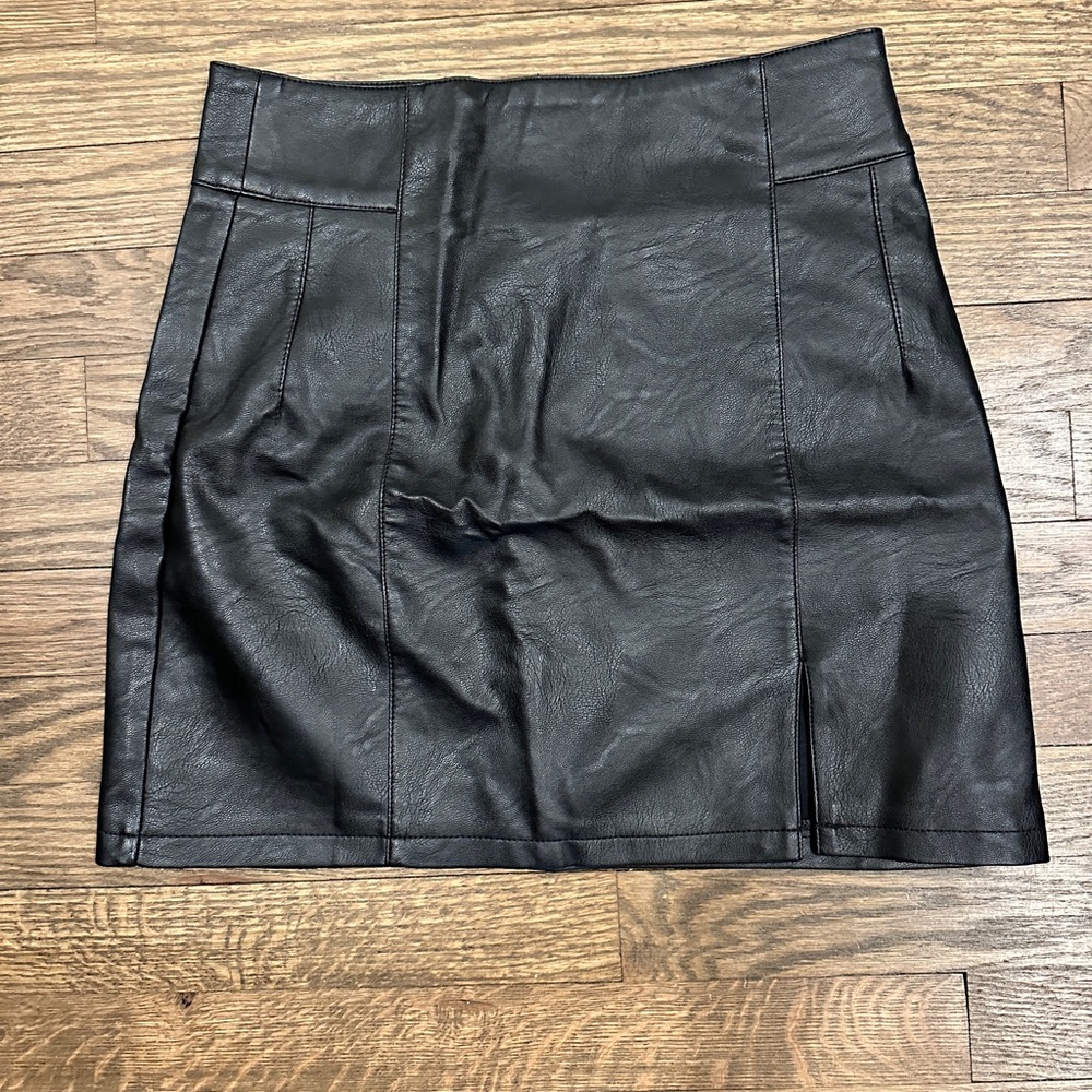 TOPSHOP Black Leather Skirt
